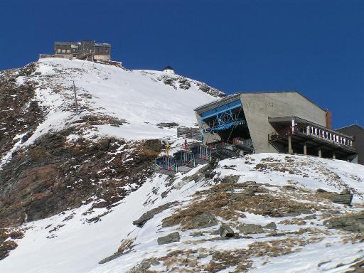 Ankogelbahn - Bergstation und Hannoverhaus